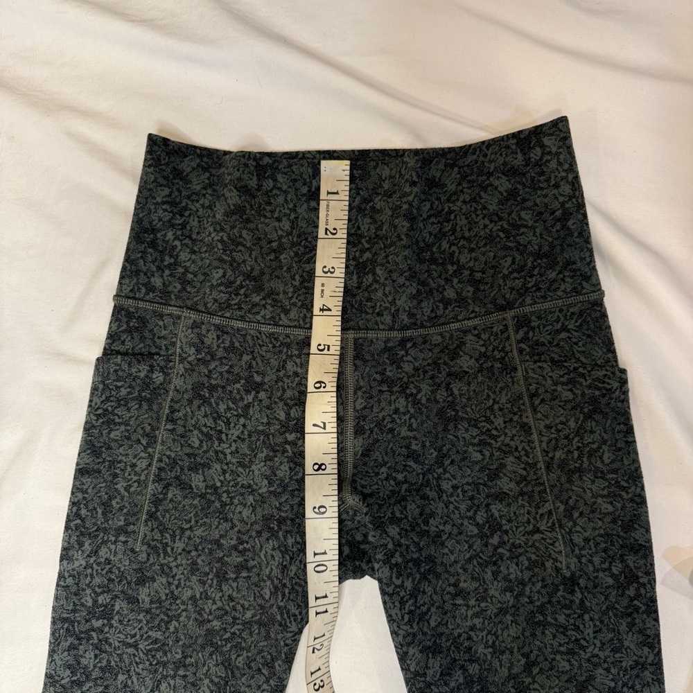 Athleta Salutation Stash Pocket II 7/8 Tight - Picture 6 of 11
